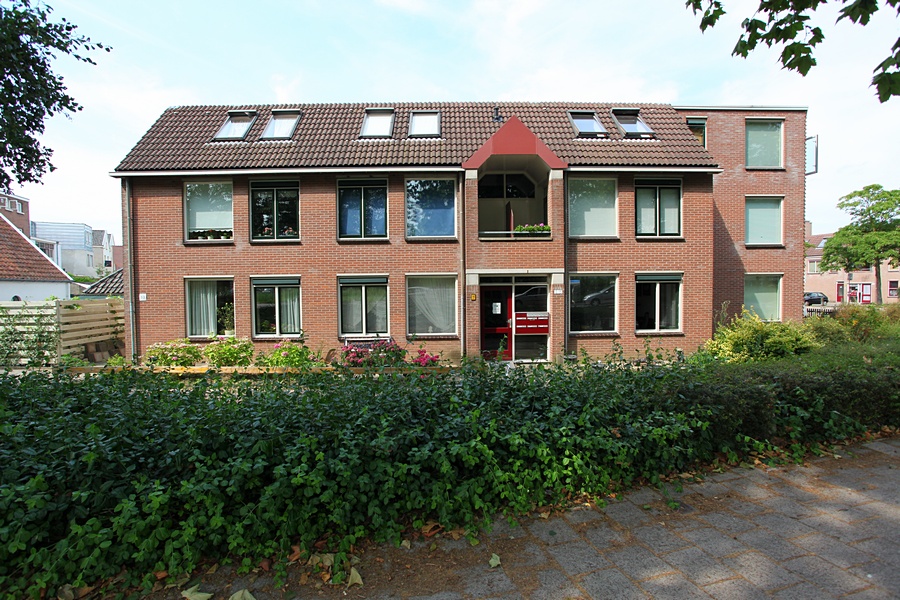 free-sector-houses for rent on Graaf Ottosingel 1