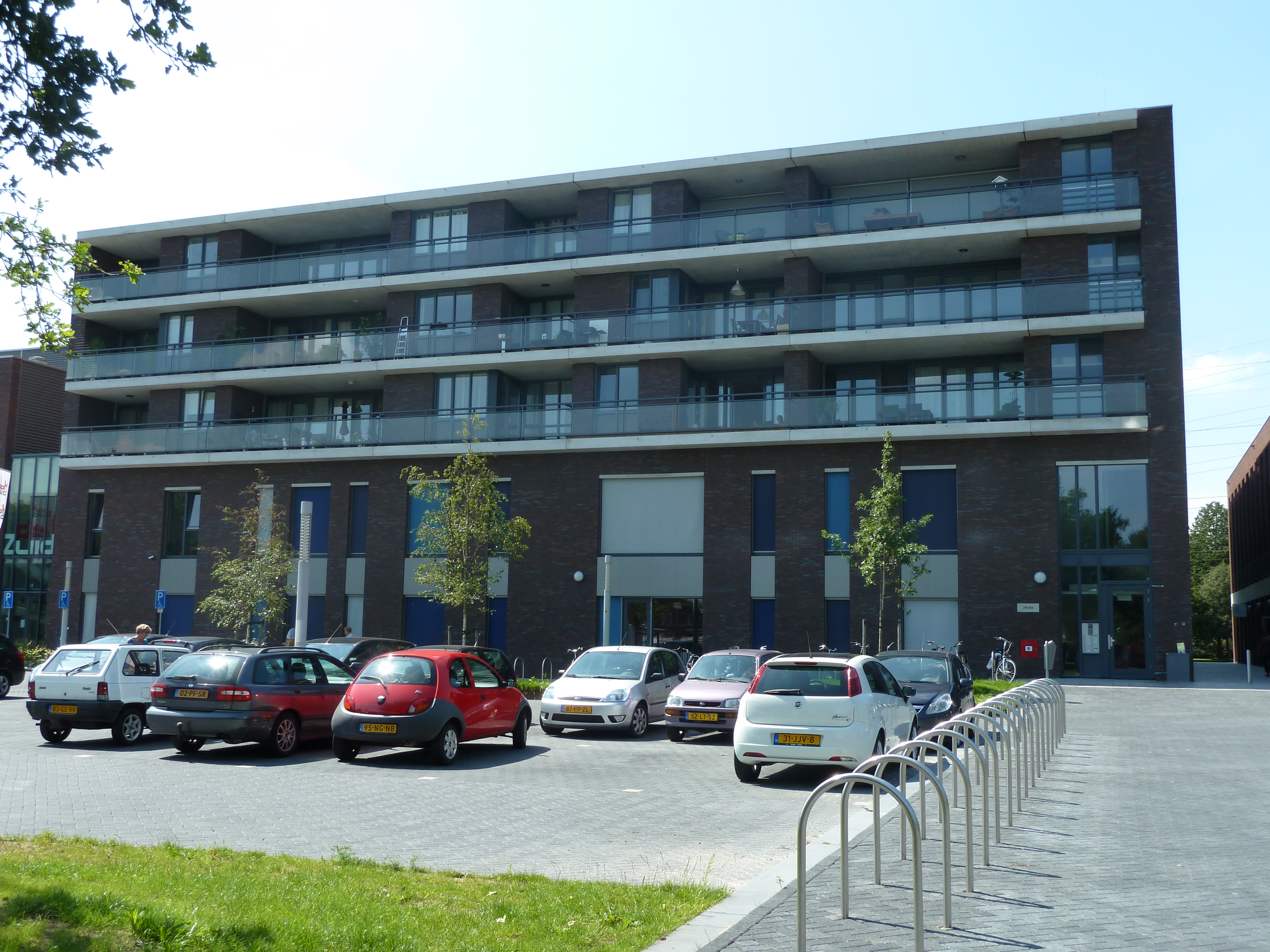 apartments for rent on 1e Wormenseweg 412 +P39