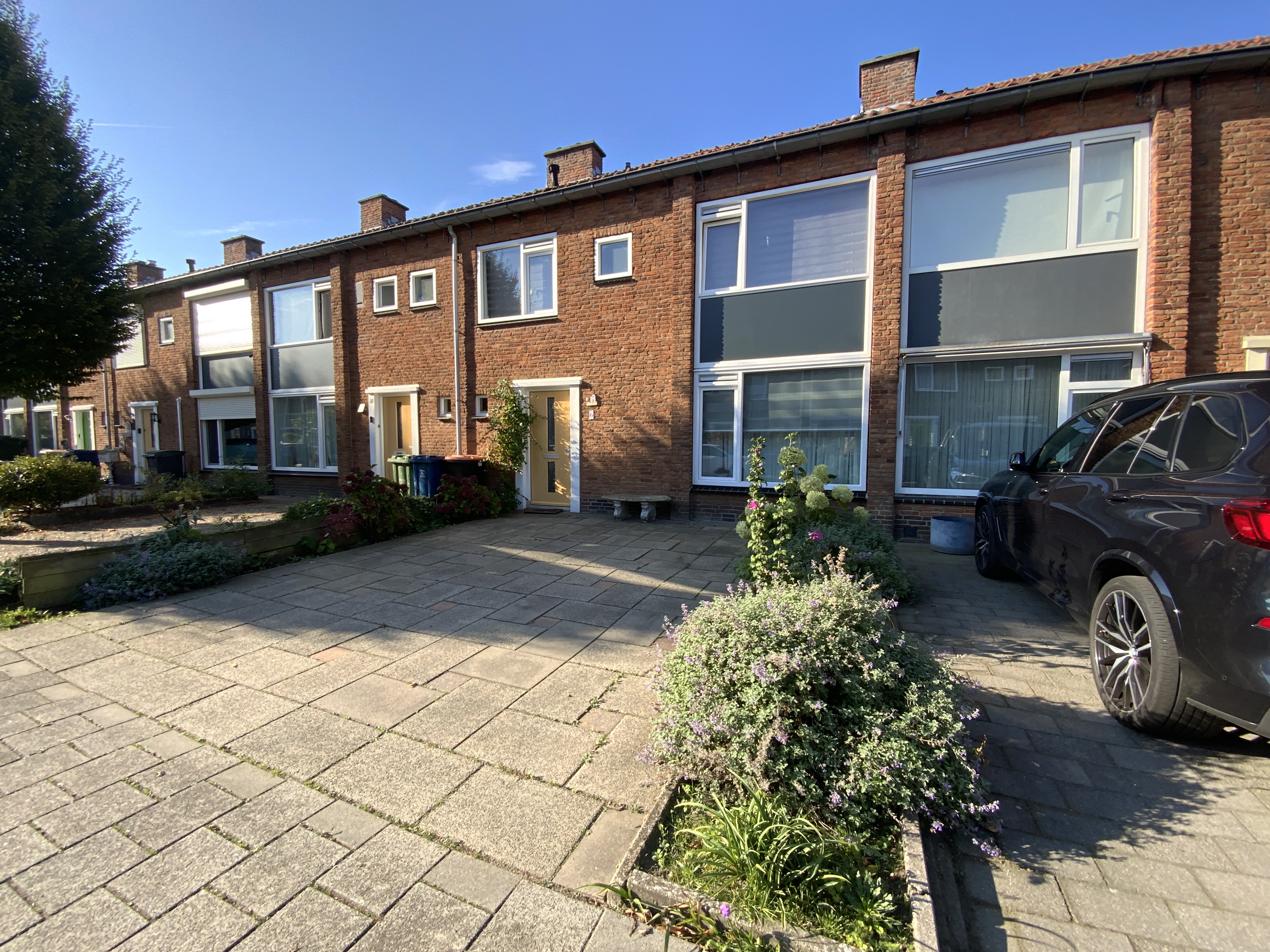 Van der Duyn van Maesdamstraat 6, Apeldoorn